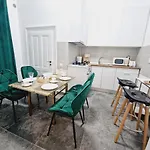 Royal 5* Mansion Near Square Villa