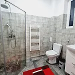 Royal 5* Mansion Near Square *