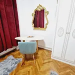 Villa Royal 5* Mansion Near Square *