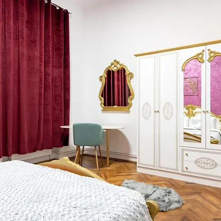 Willa Royal 5* Mansion Near Square