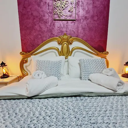 فيلة Royal 5* Mansion Near Square