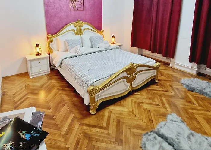 Royal 5* Mansion Near Square * Kluž