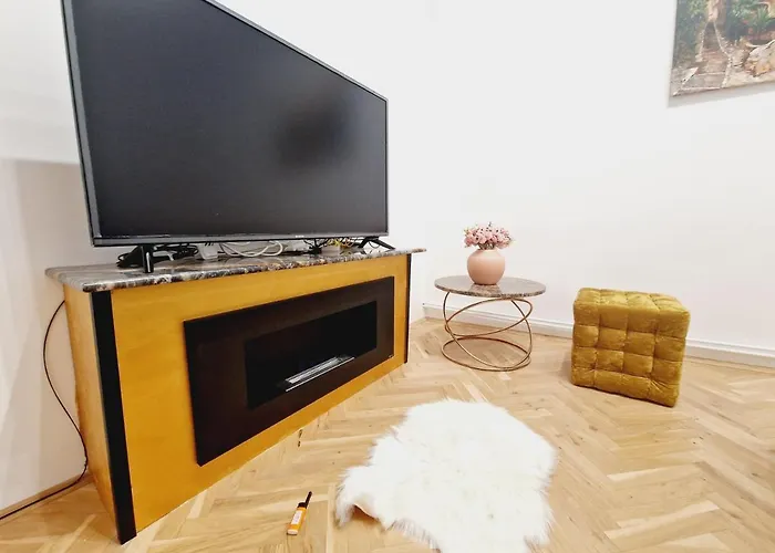 Vila Royal 5* Mansion Near Square Kluž