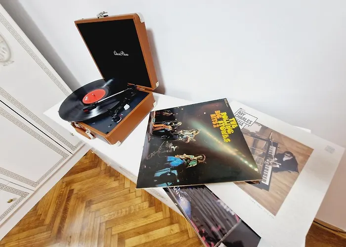 Vila Royal 5* Mansion Near Square *