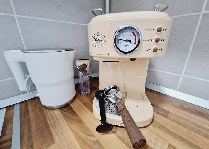 Royal 5* Mansion Near Square Villa *